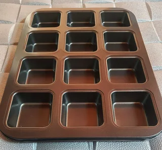 12 Cup Brownie / Mini Pie Tray Brand New