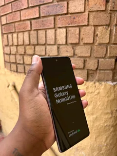 Samsung galaxy note 10 lite 128gb dual Sim with pen