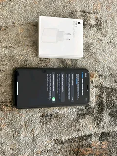 Grey iphone XR, 64gb