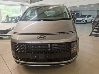 2025 Hyundai Staria MPV/Bus