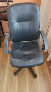 Used office chair (needs some TLC)