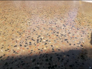 Grinding and polishing of floors