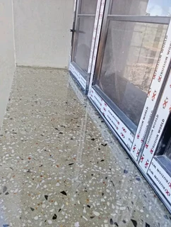 Grinding and polishing of floors