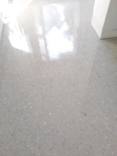 Grinding and polishing of floors