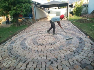 Cheap Half Brick Paving