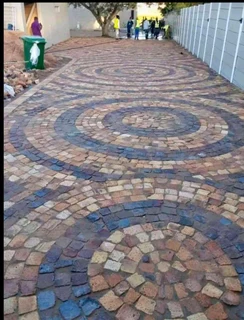 Cheap Half Brick Paving