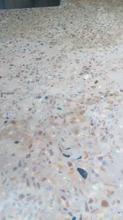 Grinding and polishing of floors