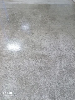 Grinding and polishing of floors
