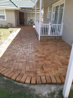 Half Brick Professionals pavers