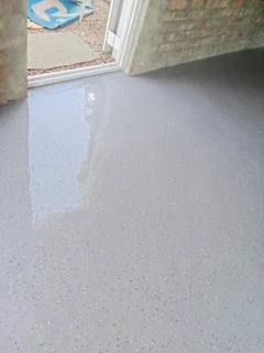 Grinding and polishing of floors