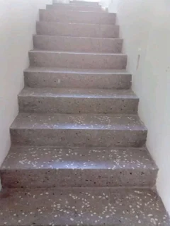 Grinding and polishing of floors
