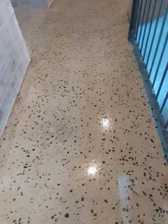 Grinding and polishing of floors
