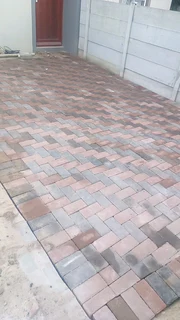 Interlock proffesinal pavers