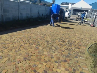 Half brick professional pavers