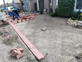 Affordable interlocking paving