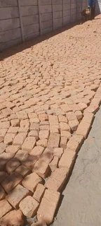 Cheap half brick Paving