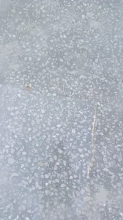 Grinding and polishing of floors