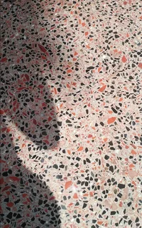 Grinding and polishing of concrete floors