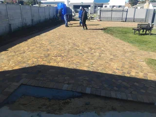 Half brick professional