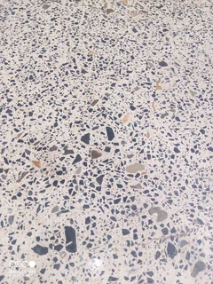 Grinding and polishing of floors