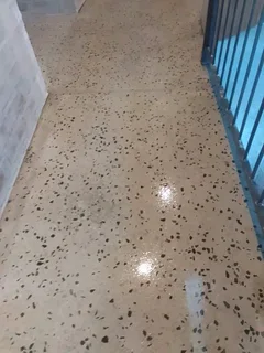 Grinding and polishing of floors