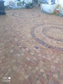 Half brick professional pavers