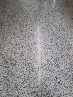 Grinding and polishing of floors
