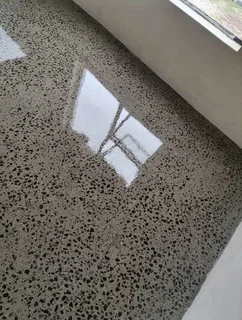 Grinding and polishing of floors