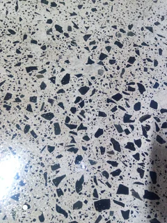 Grinding and polishing of floors