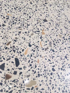 Grinding and polishing of floors