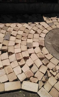Half brick professional pavers