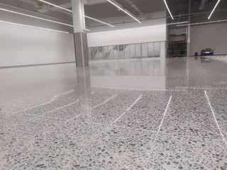 GRINDING AND POLISHING OF FLOORS