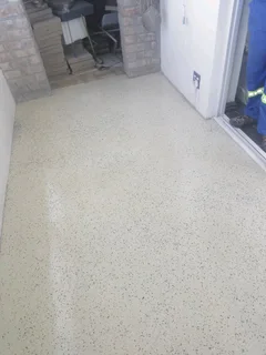 Grinding and polishing of floors