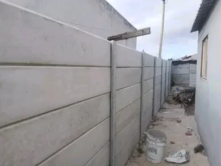 Cheap Vibracrete walls installation