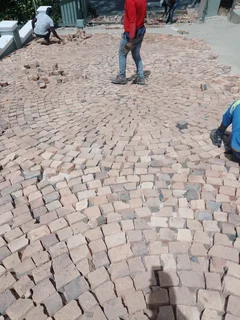 Half Bricks Professional Pavers