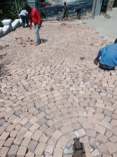 Half Bricks Professional Pavers