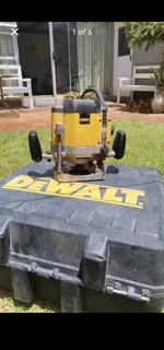 Dewalt router tool