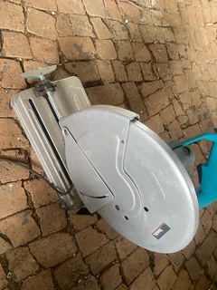 Makita NB2414 steel cutoff saw