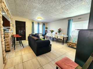 Spacious 5 Bedroom Home