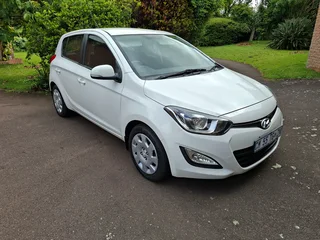 2014 Hyundai i20 Fluid Hatchback