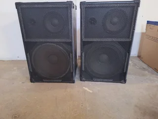 Speakers - Ad posted by Rol Pol