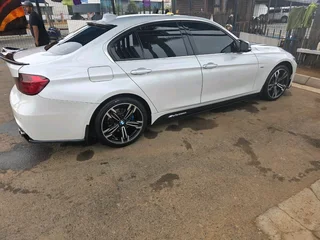 Bmw f30 2014 model  320d