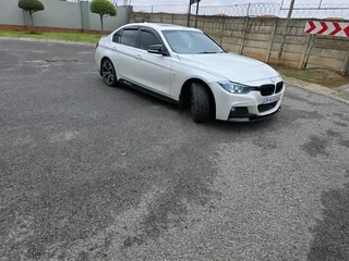 Bmw f30 2014 model  320d