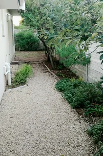 Nahoon Beach Bachelor Flat Unfurnished