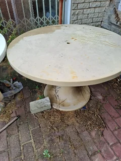 Various household goods