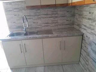 3 BEDROOM HOUSE FOR RENT