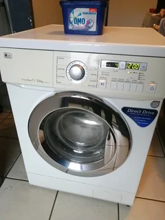 7/3.5KG LG WASHER DRYER COMBO