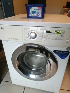 7/3.5KG LG WASHER DRYER COMBO