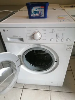 7KG LG DIRECT DRIVE FRONT LOADER