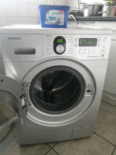 SILVER 9KG SAMSUNG QUIET DRIVE FRONT LOADER